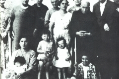 Fra' Giuseppe con la famiglia